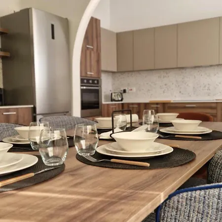 Spacious & Sunlit Charm In Malta! *