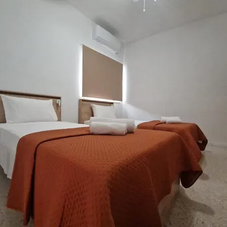 Spacious & Sunlit Charm In Malta! Apartman