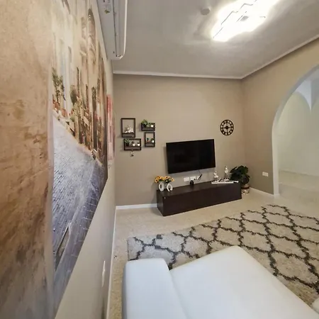 Spacious & Sunlit Charm In Malta! Siġġiewi