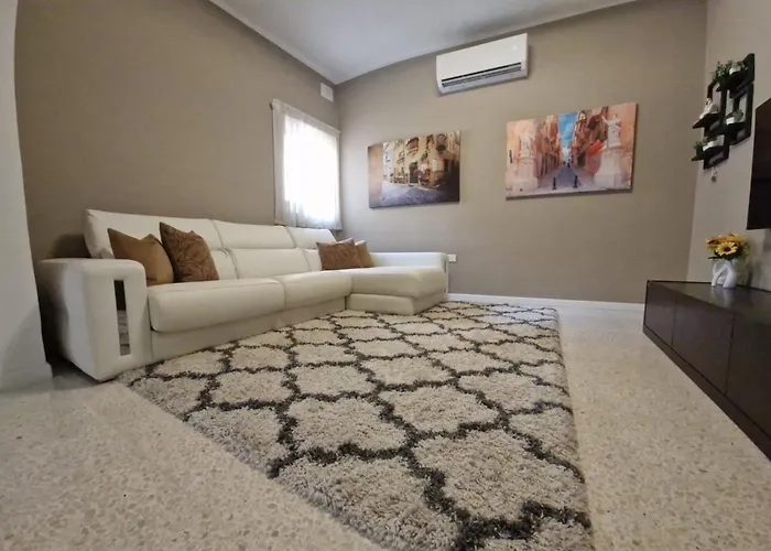 Spacious & Sunlit Charm In Malta! Apartment Siggiewi