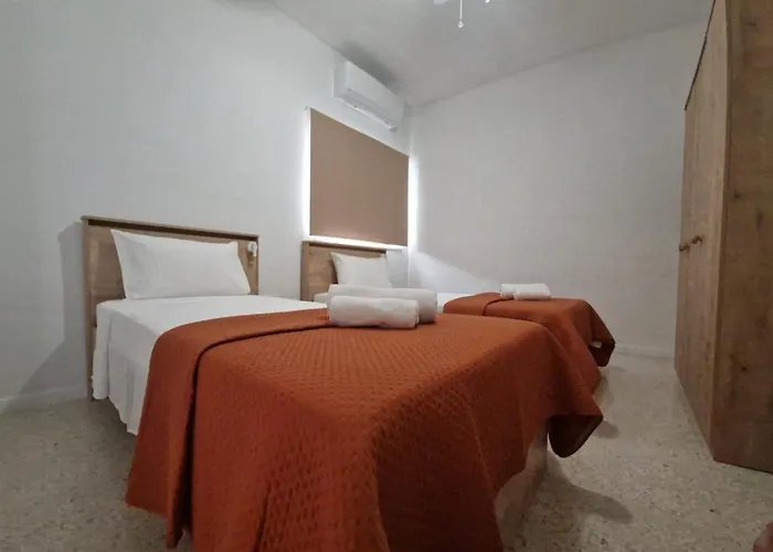 Spacious & Sunlit Charm In Malta! Apartment