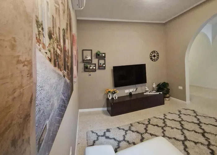 Spacious & Sunlit Charm In Malta! Siggiewi